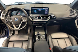 Sininen BMW X3 2022 kuva 7.