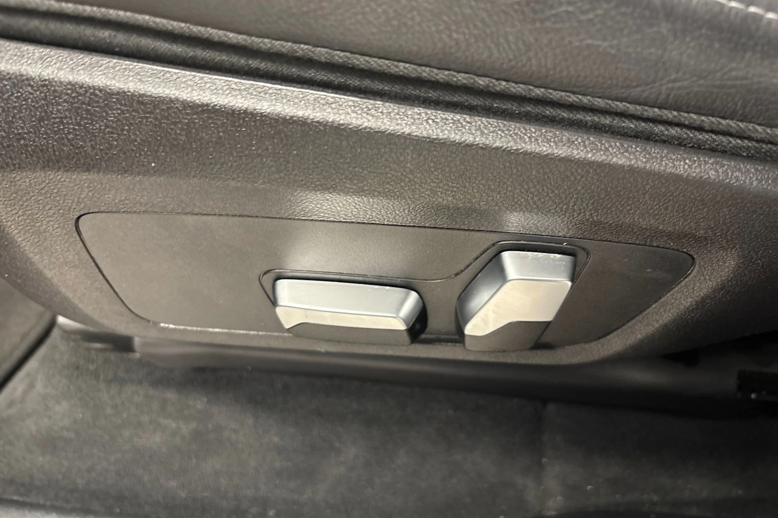 Sininen BMW X3 2022 kuva 18.