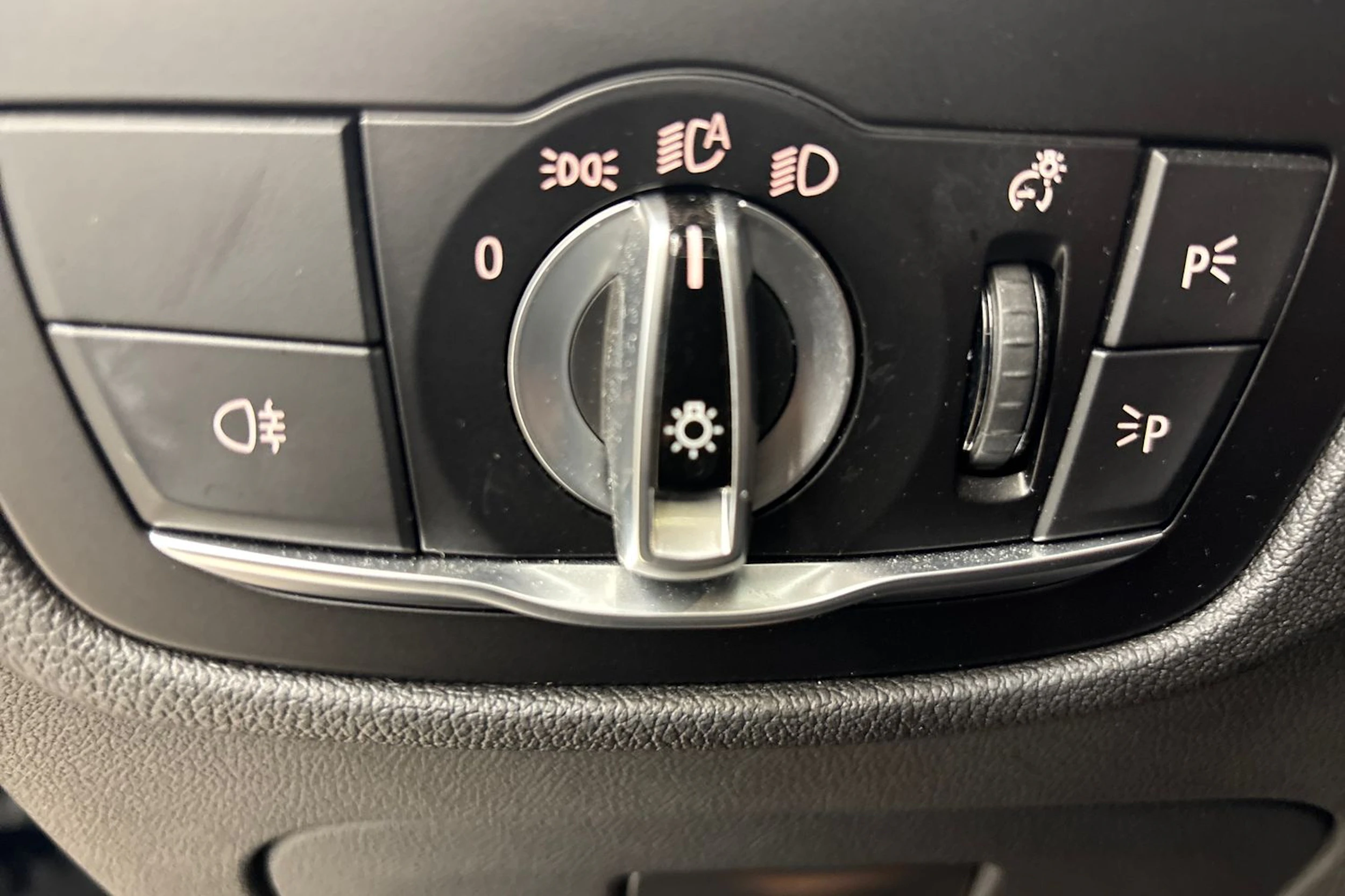 Sininen BMW X3 2022 kuva 19.