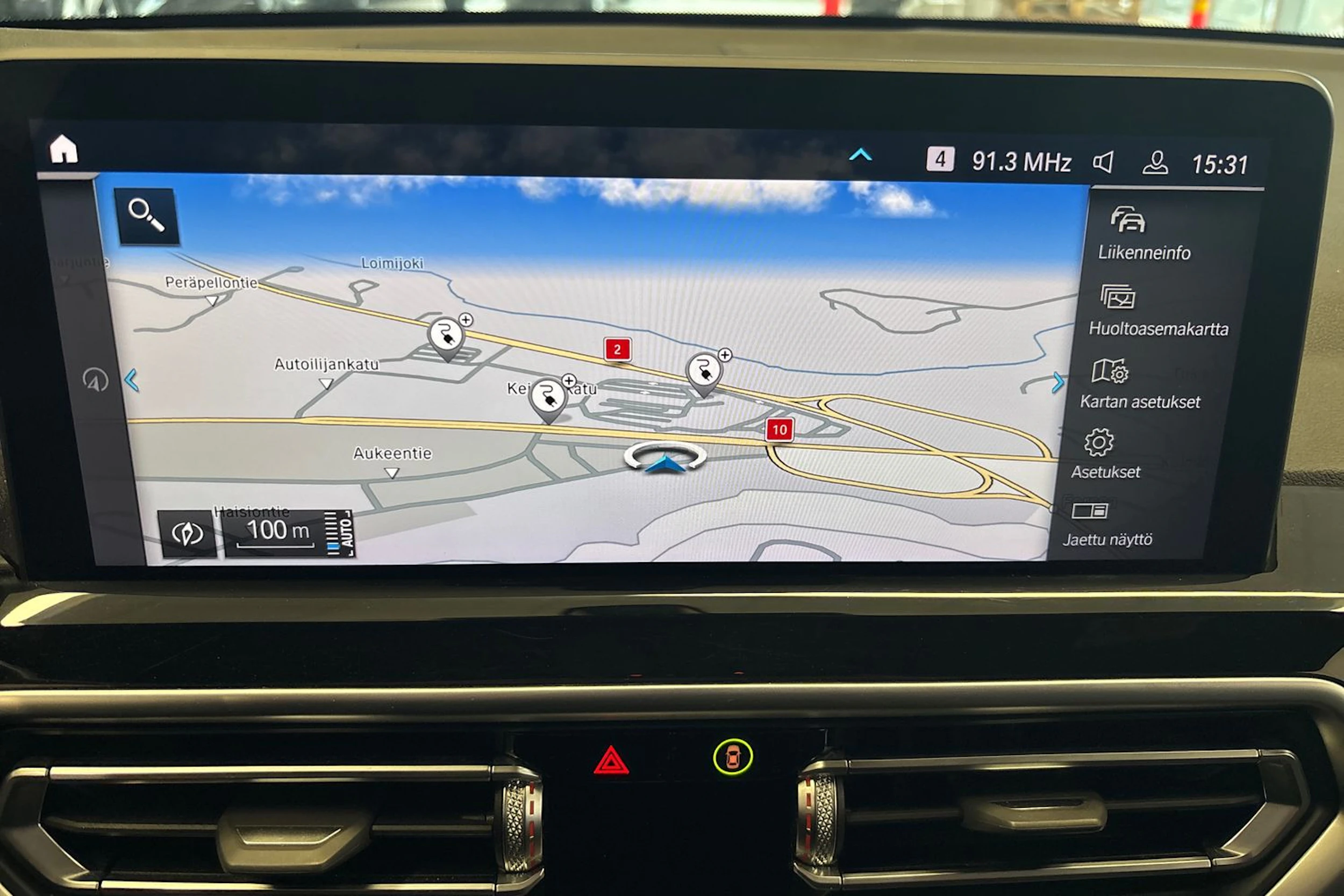 Sininen BMW X3 2022 kuva 24.