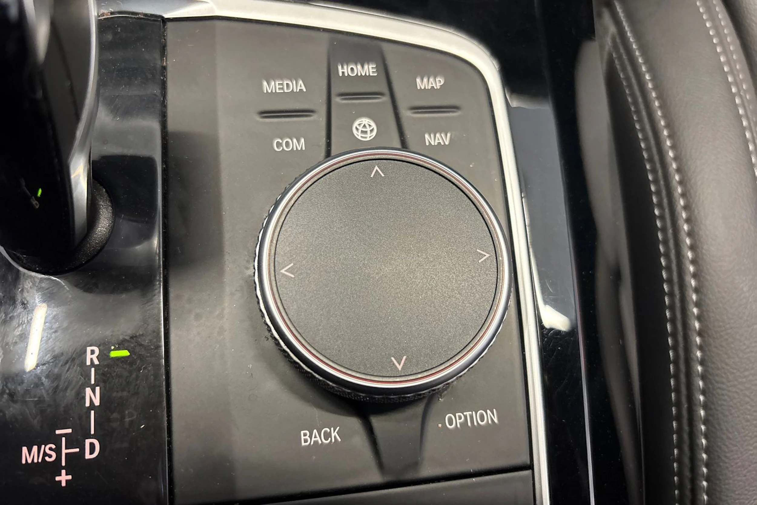 Sininen BMW X3 2022 kuva 28.