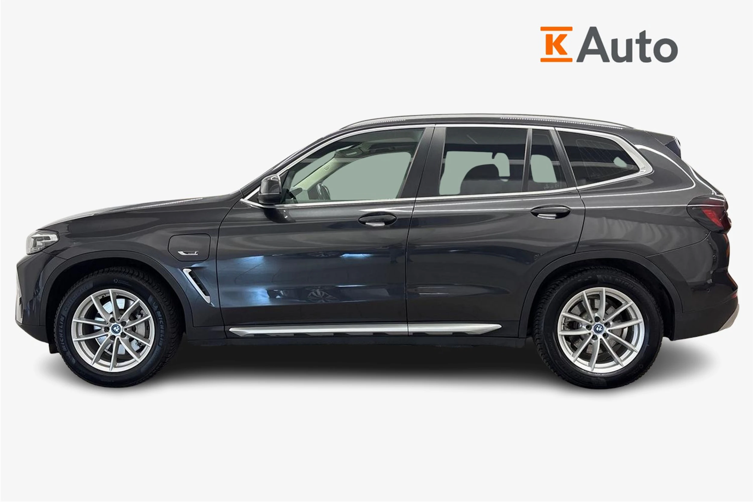 harmaa BMW X3 2022 kuva 7.