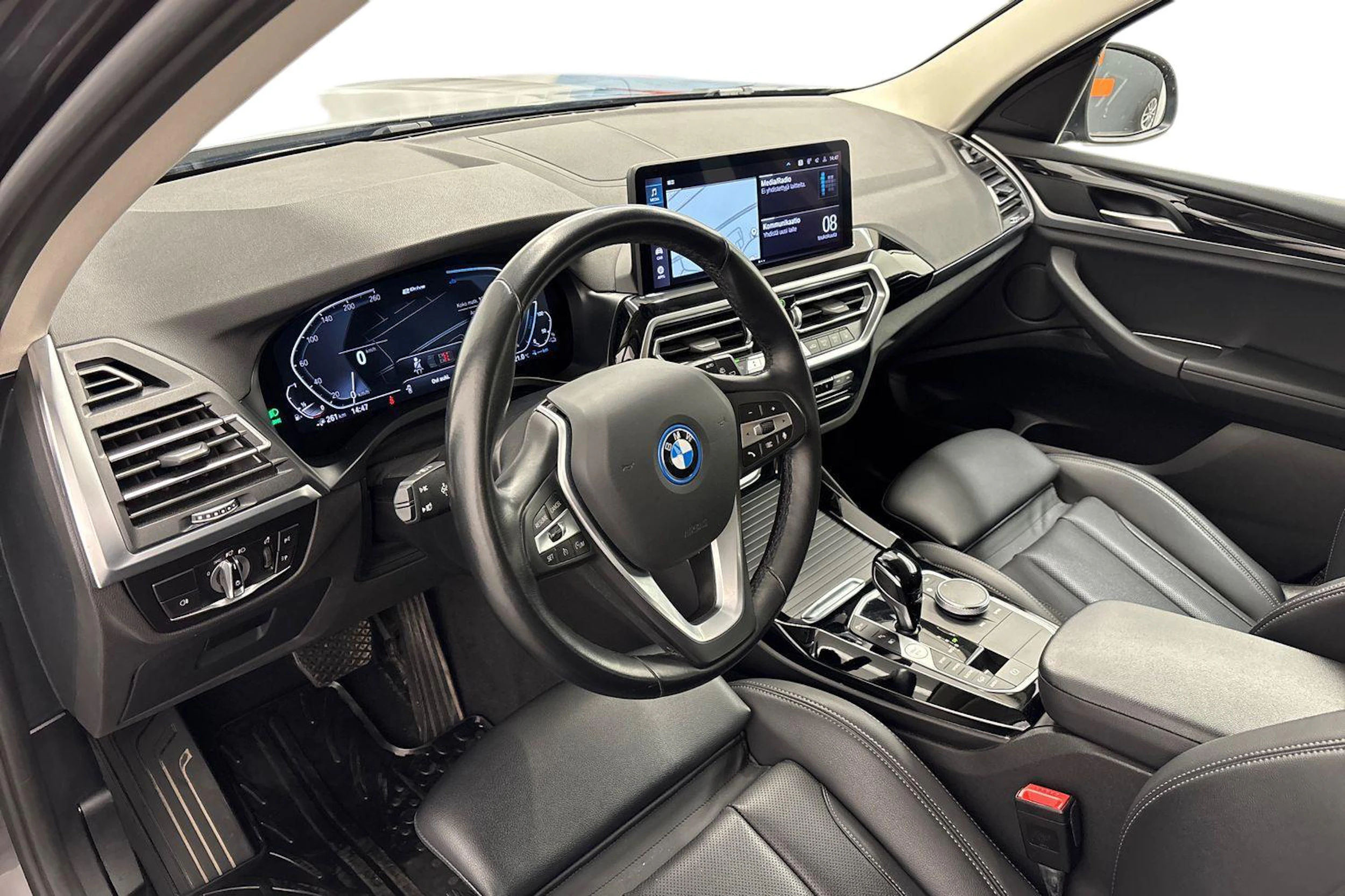 harmaa BMW X3 2022 kuva 8.