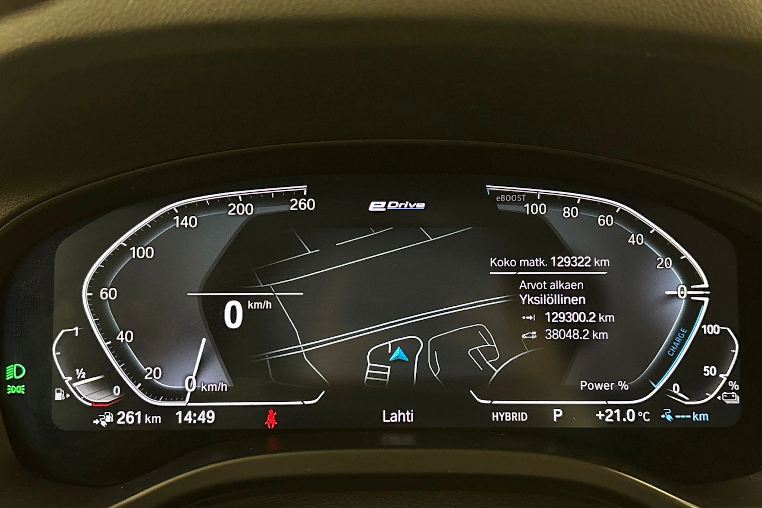 harmaa BMW X3 2022 kuva 19.
