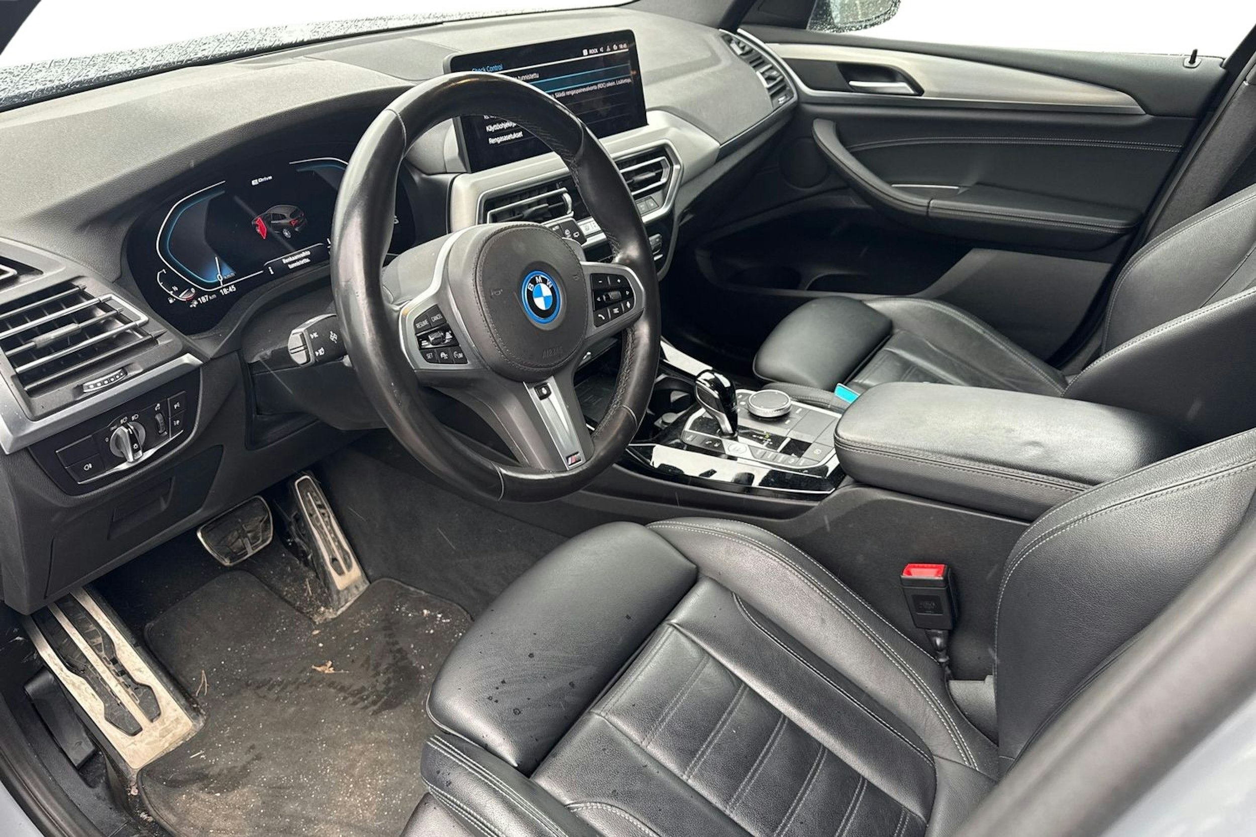 harmaa BMW X3 2022 kuva 3.