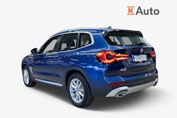 sininen BMW X3 2022 kuva 2.