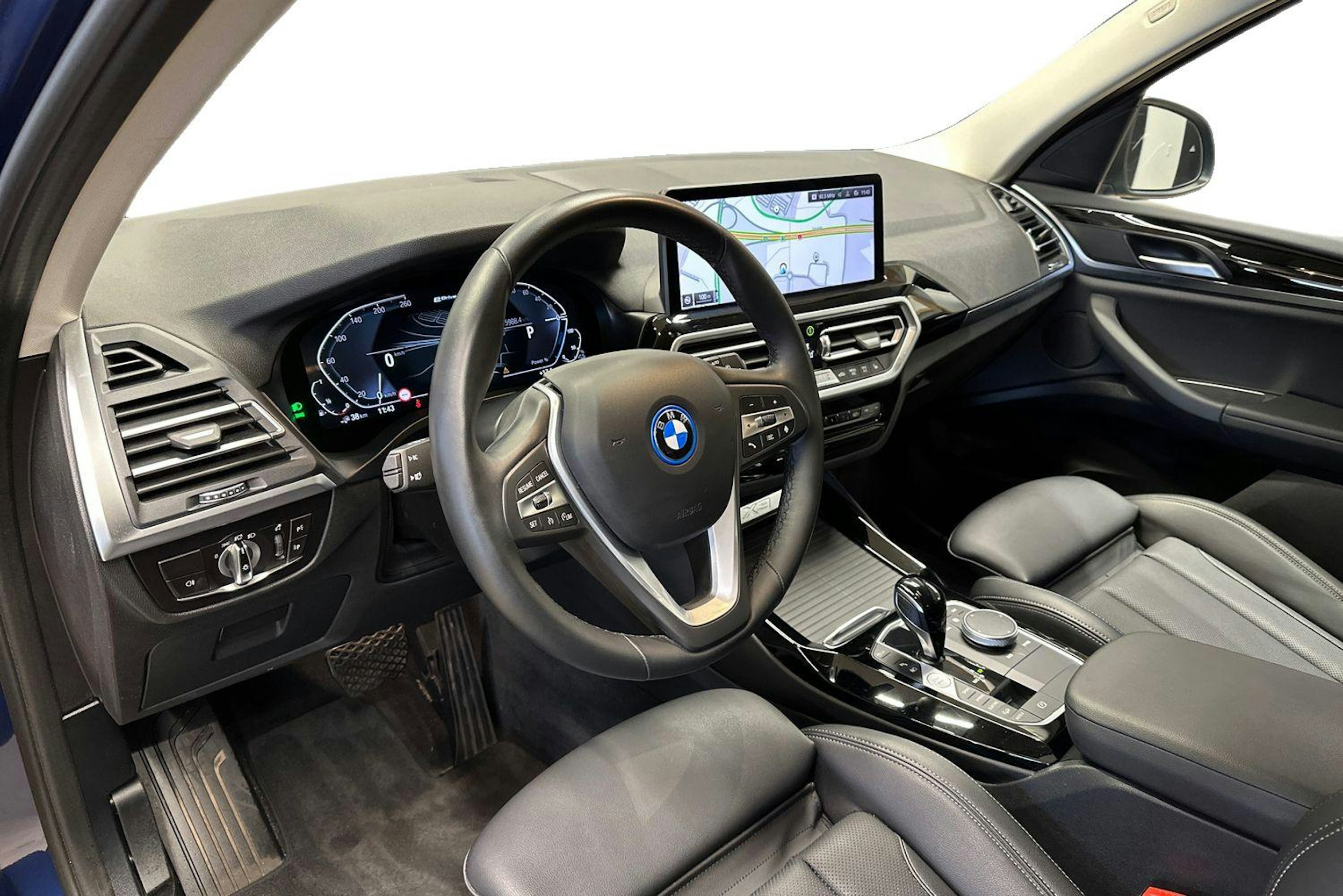 sininen BMW X3 2022 kuva 6.