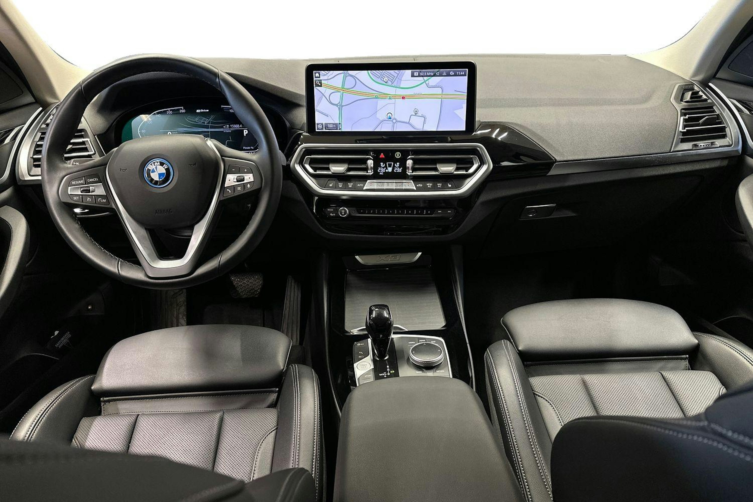 sininen BMW X3 2022 kuva 7.