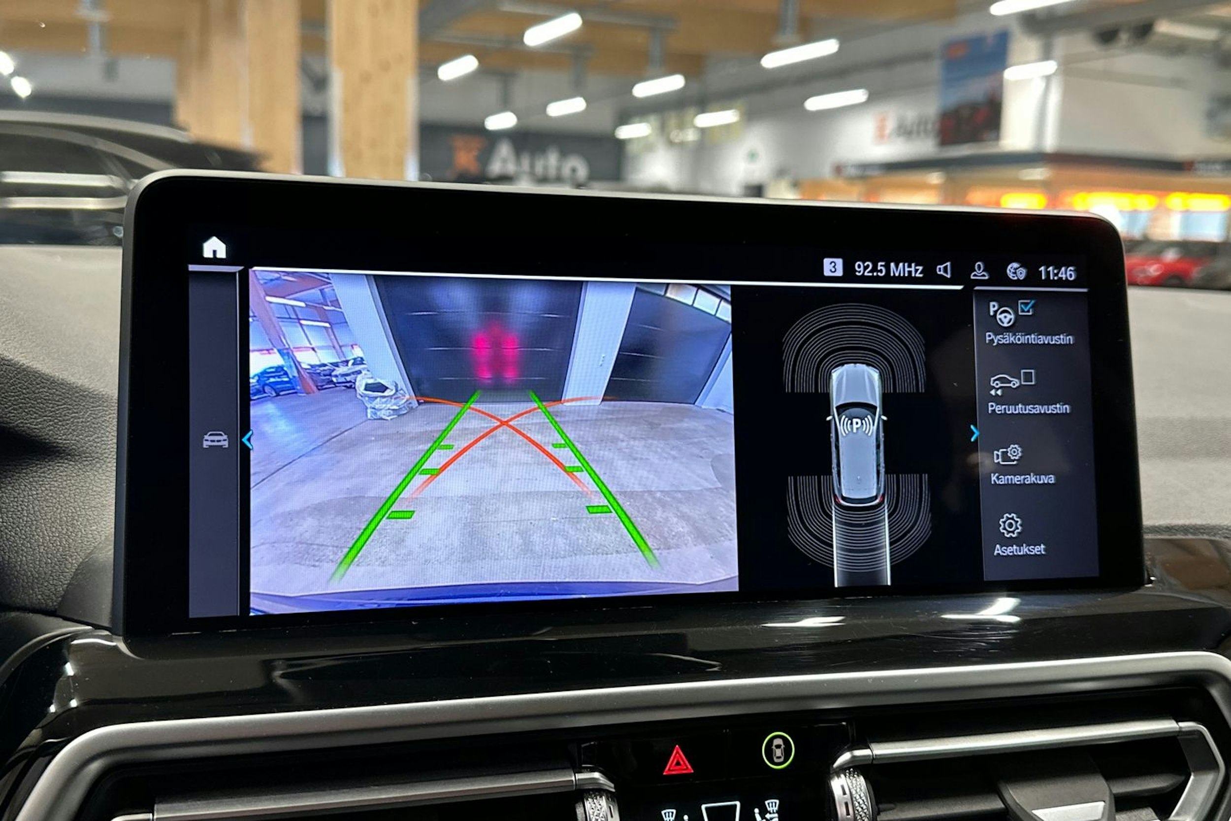 sininen BMW X3 2022 kuva 16.