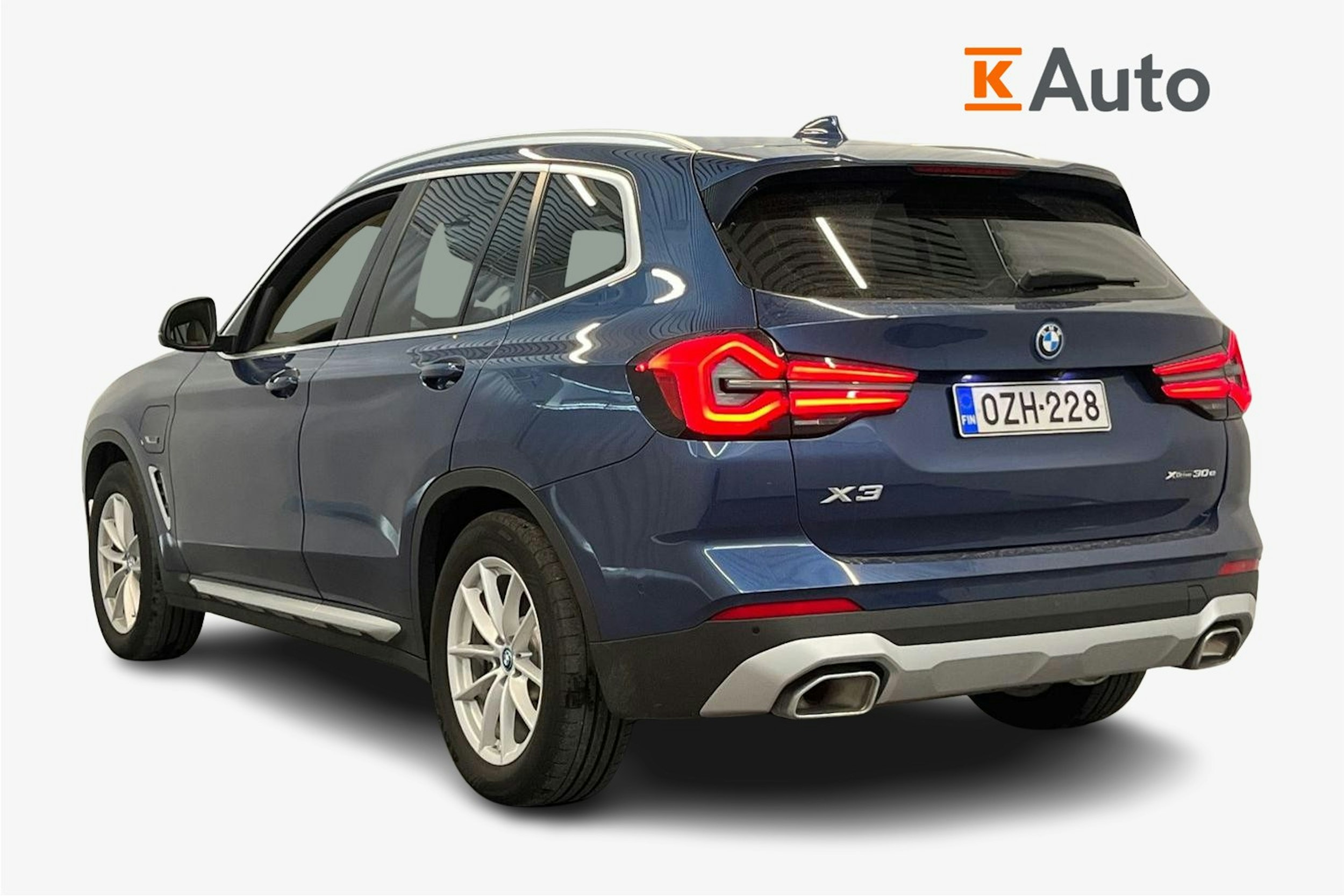 Sininen BMW X3 2022 kuva 2.