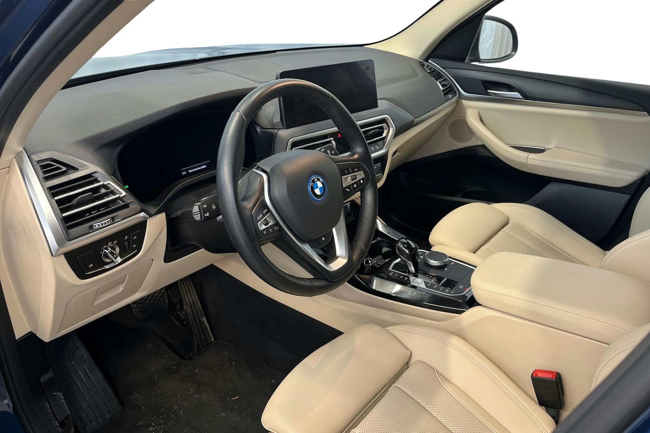 Sininen BMW X3 2022 kuva 3.
