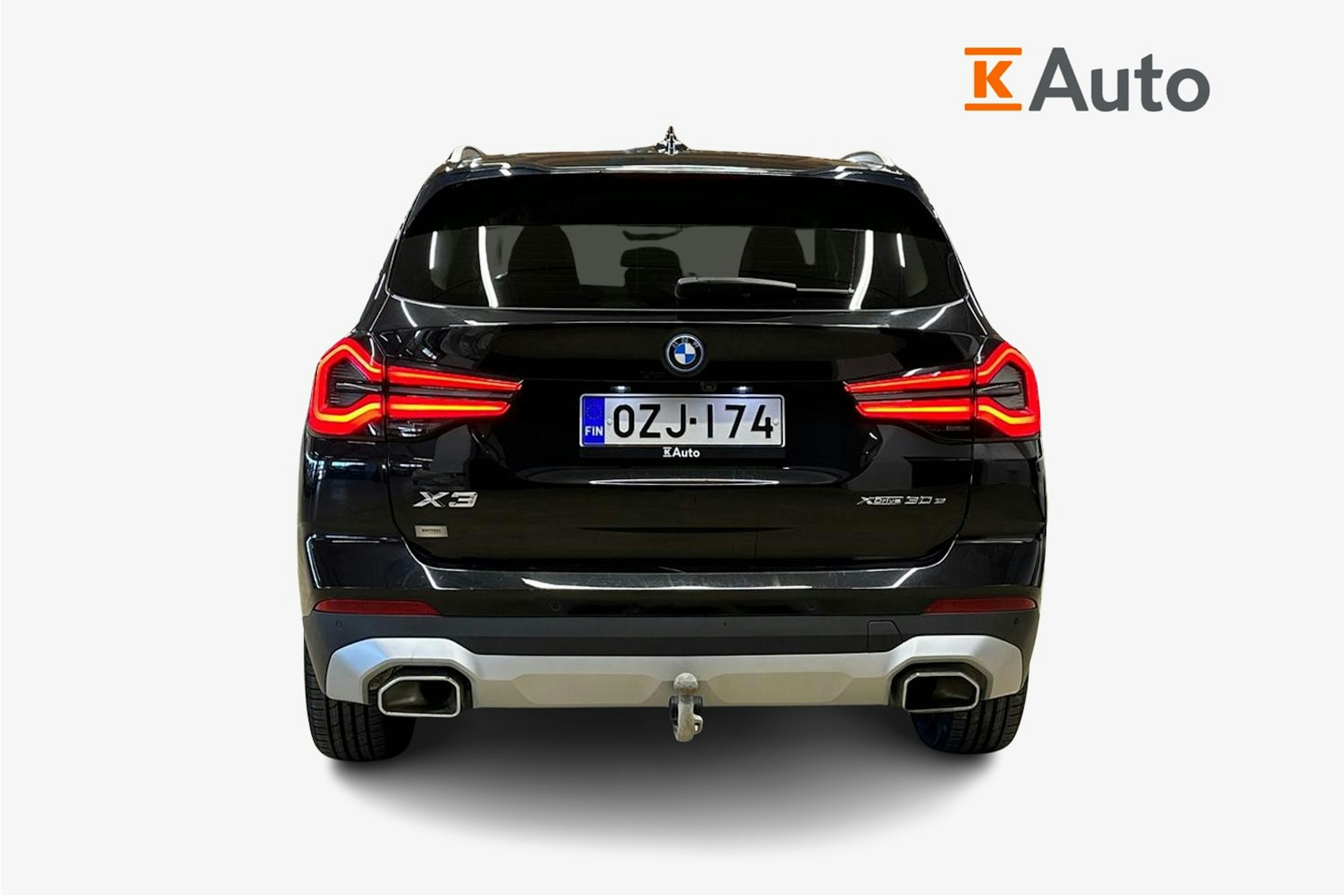 musta BMW X3 2022 kuva 3.
