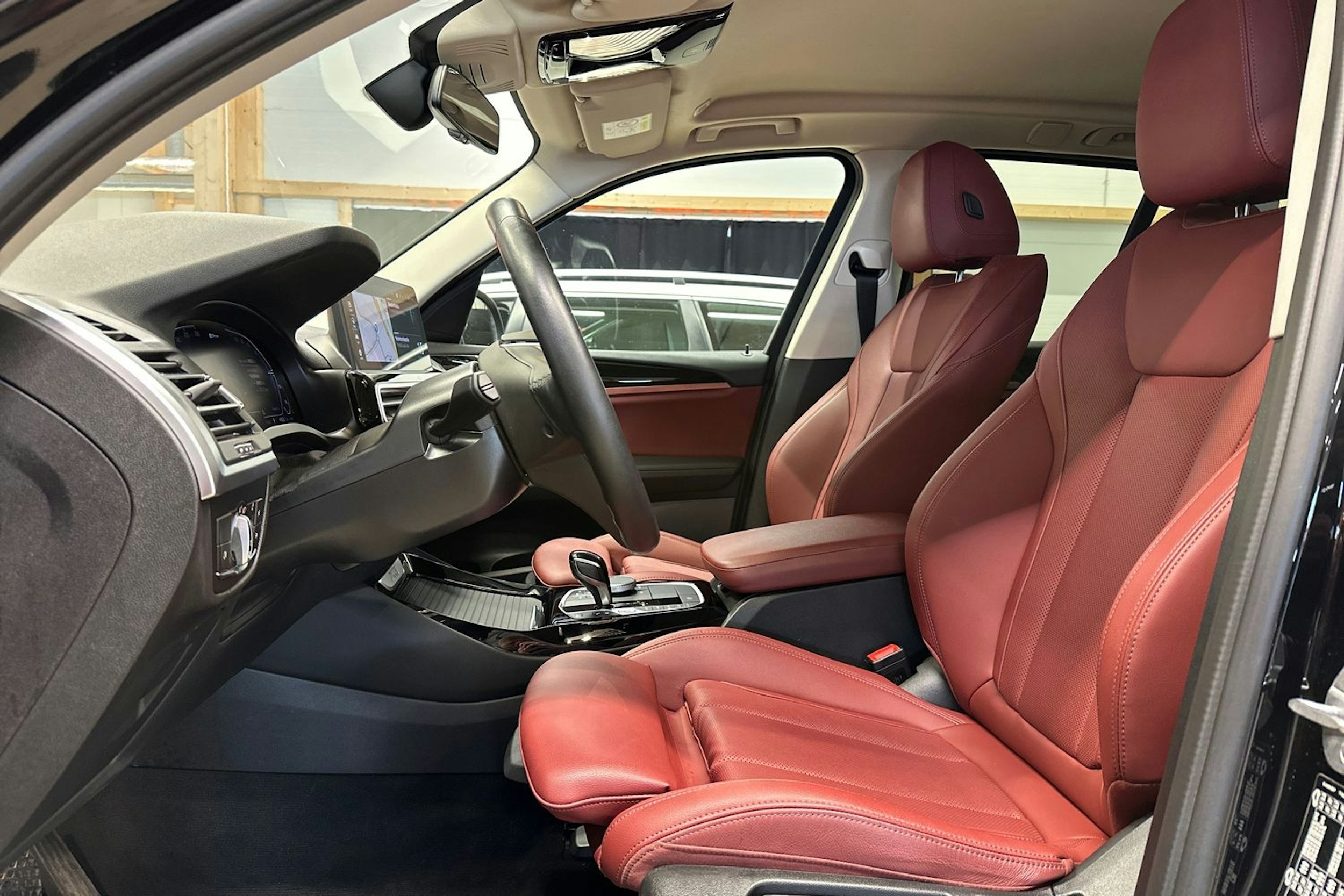 musta BMW X3 2022 kuva 15.