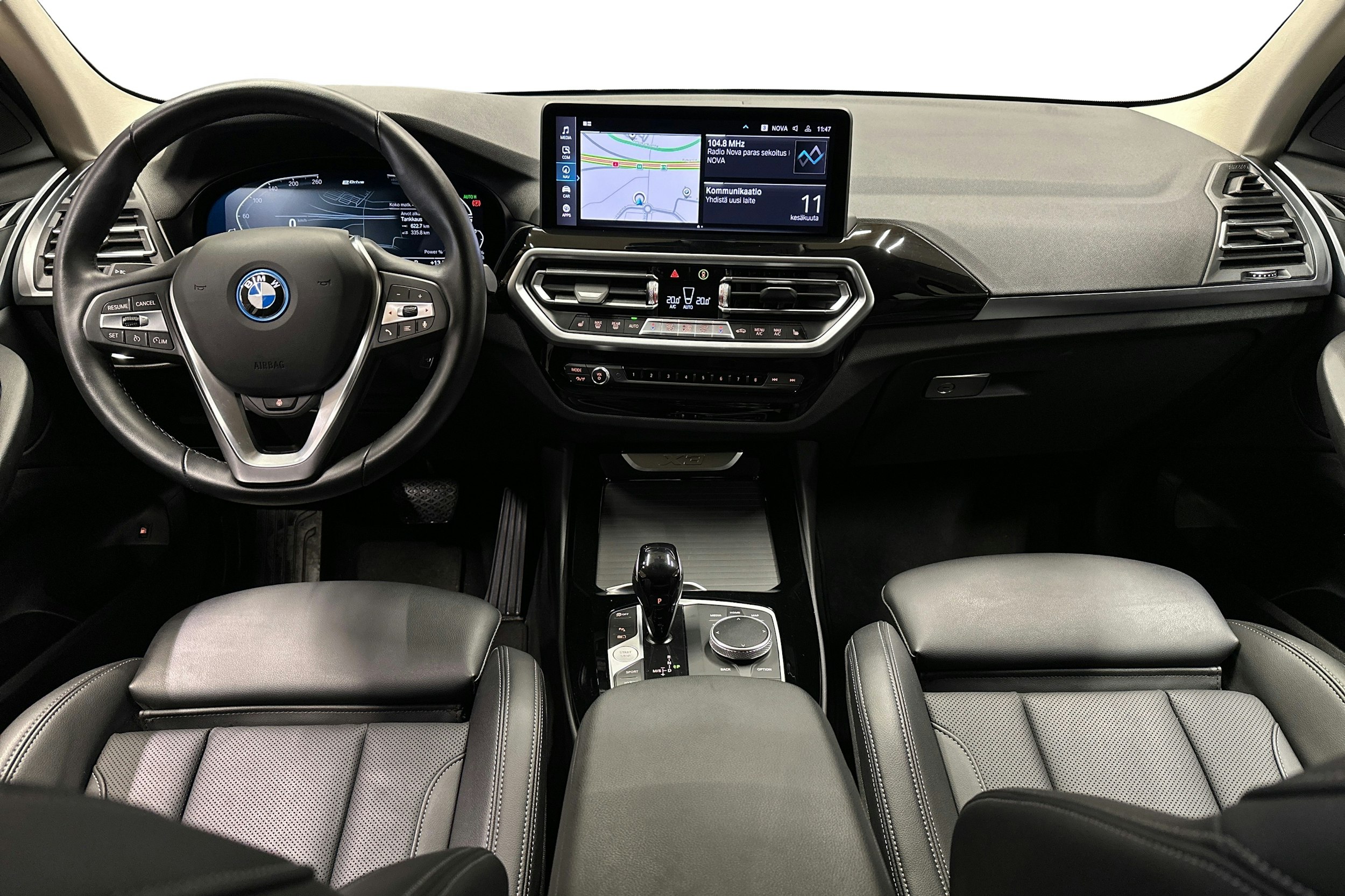 harmaa BMW X3 2022 kuva 9.