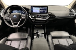 harmaa BMW X3 2022 kuva 9.