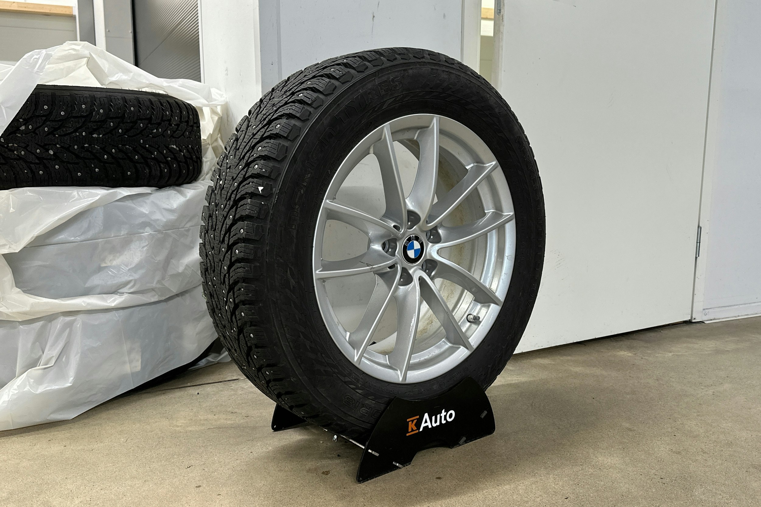 harmaa BMW X3 2022 kuva 17.