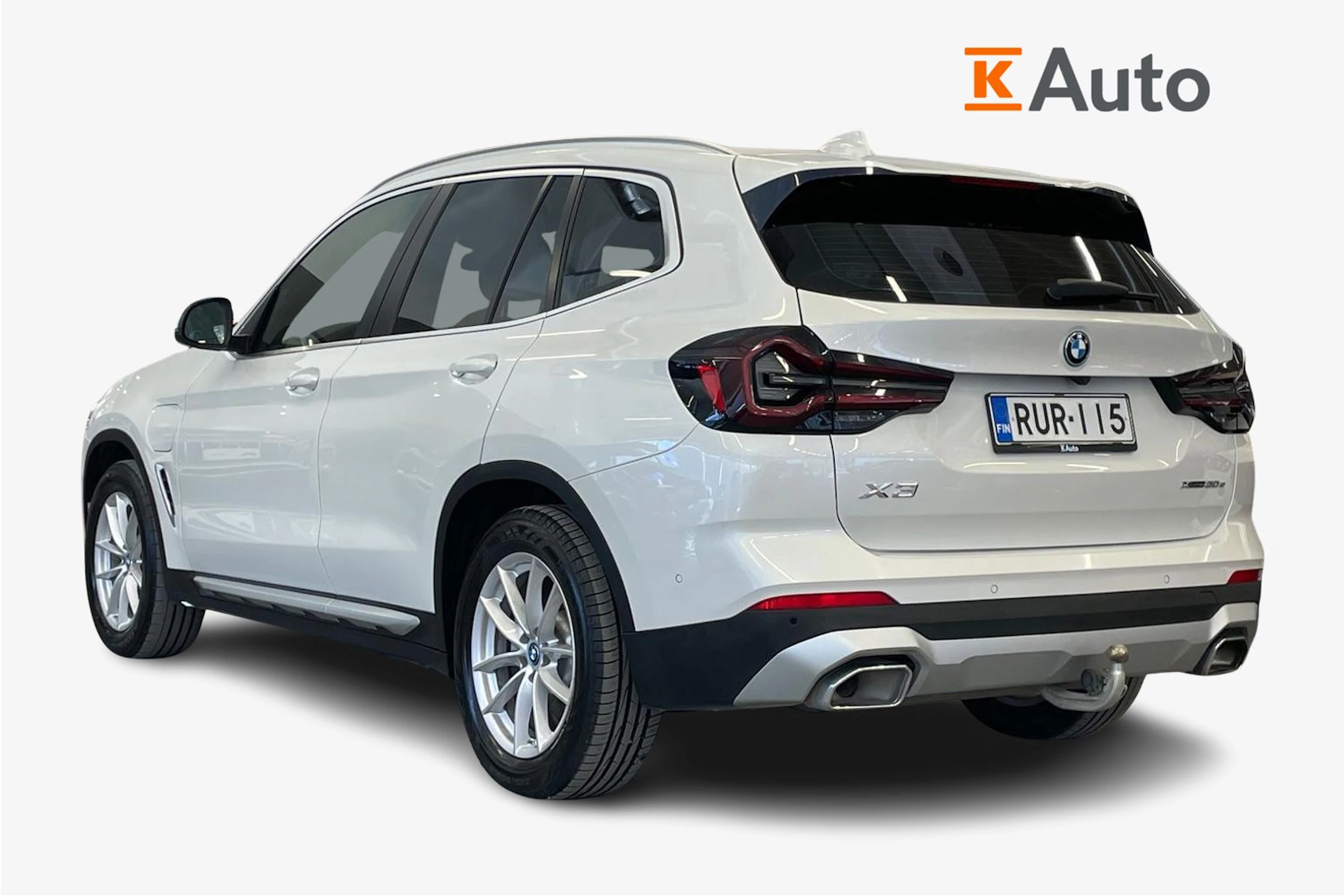 Valkoinen BMW X3 2022 kuva 2.