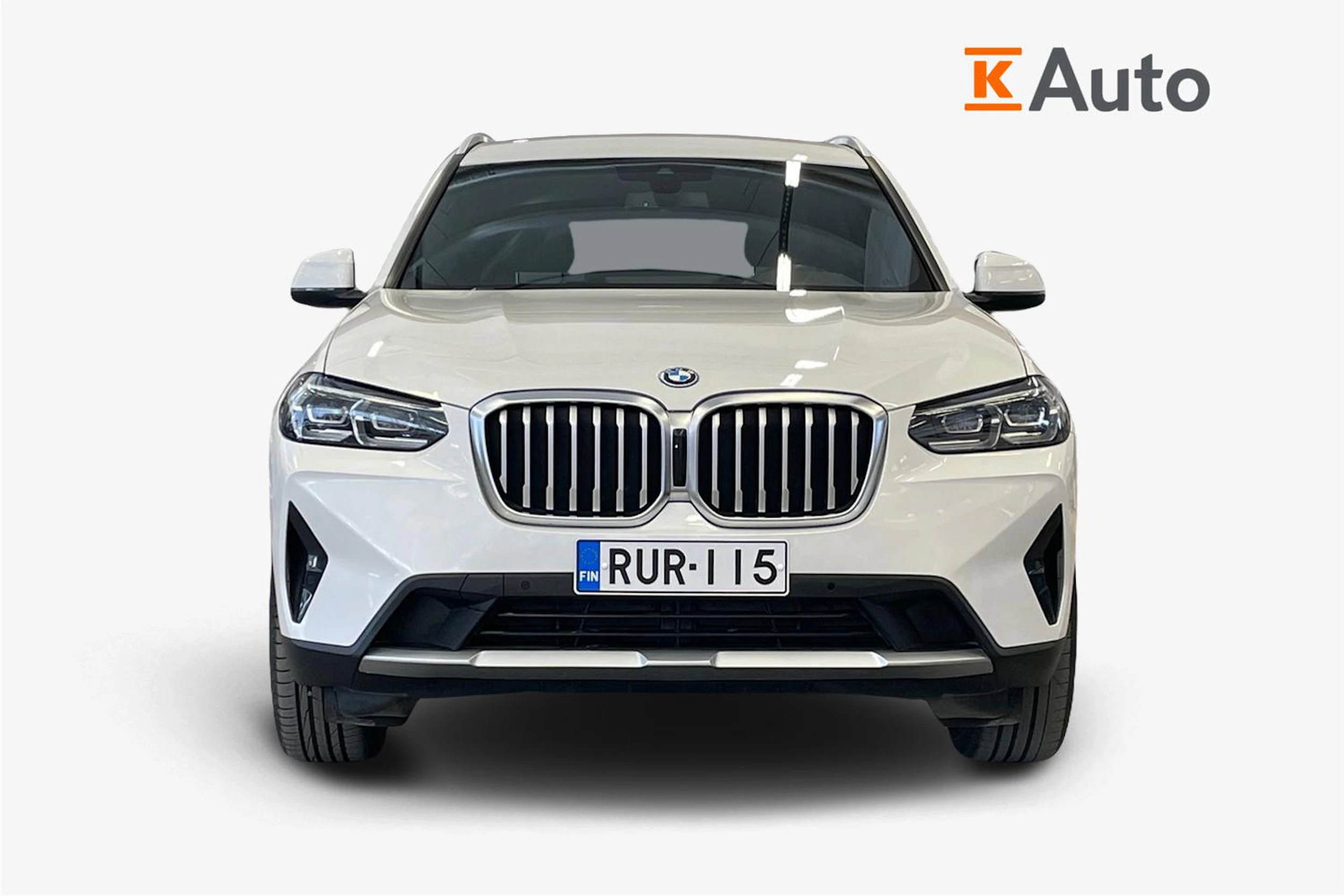 Valkoinen BMW X3 2022 kuva 4.