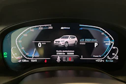 Valkoinen BMW X3 2022 kuva 21.