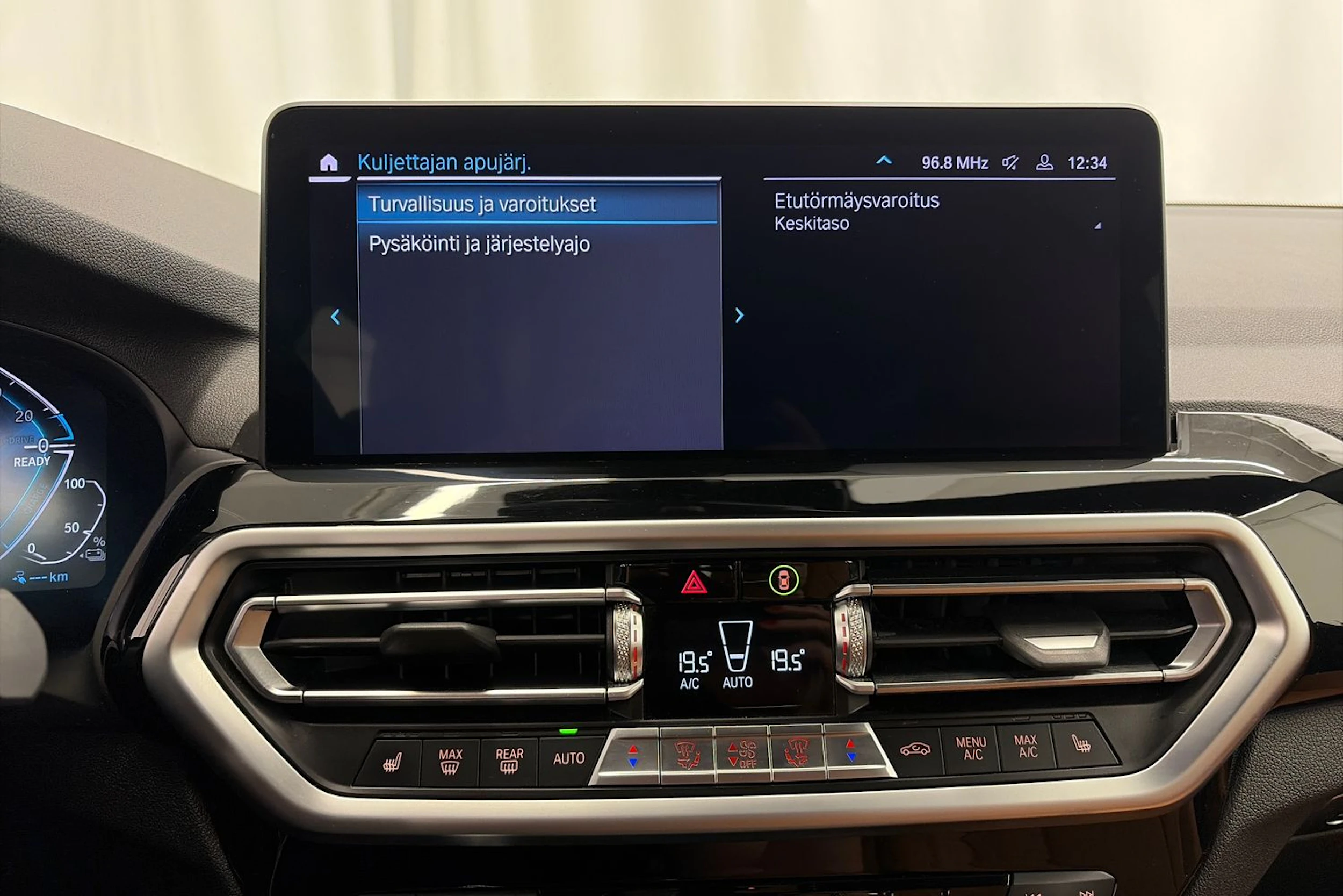 met. valkoinen BMW X3 2022 kuva 25.