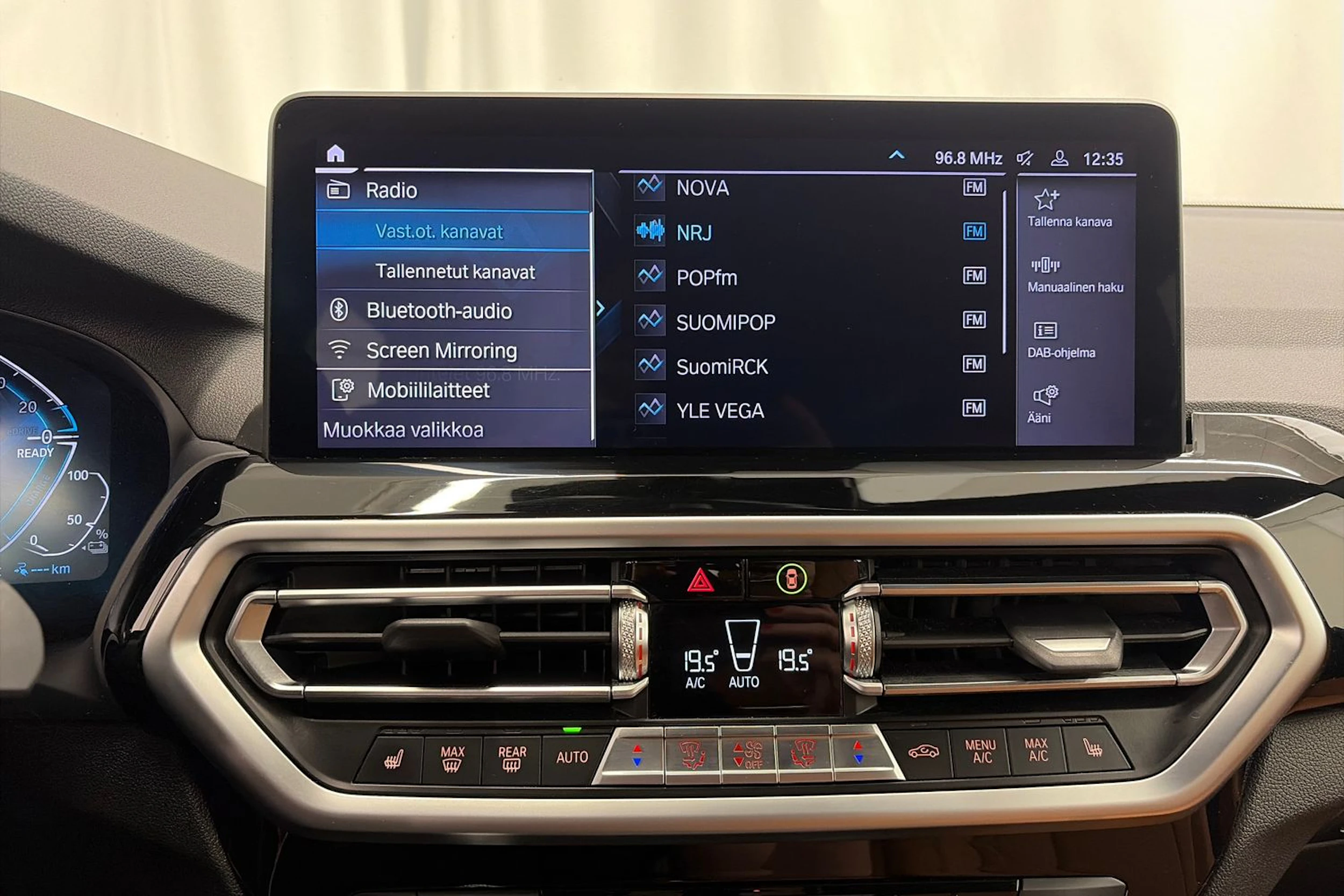 met. valkoinen BMW X3 2022 kuva 28.