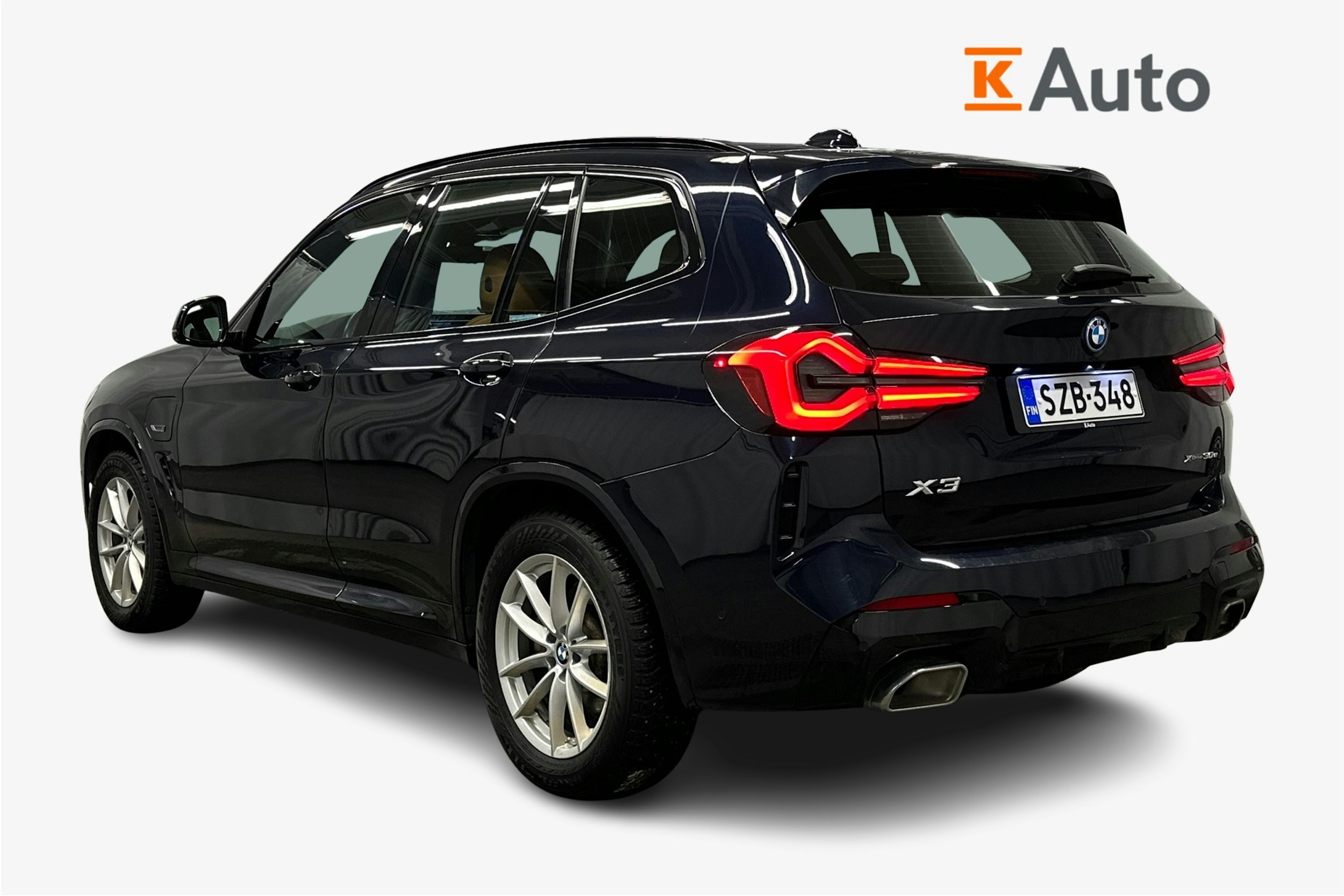 musta BMW X3 2022 kuva 2.