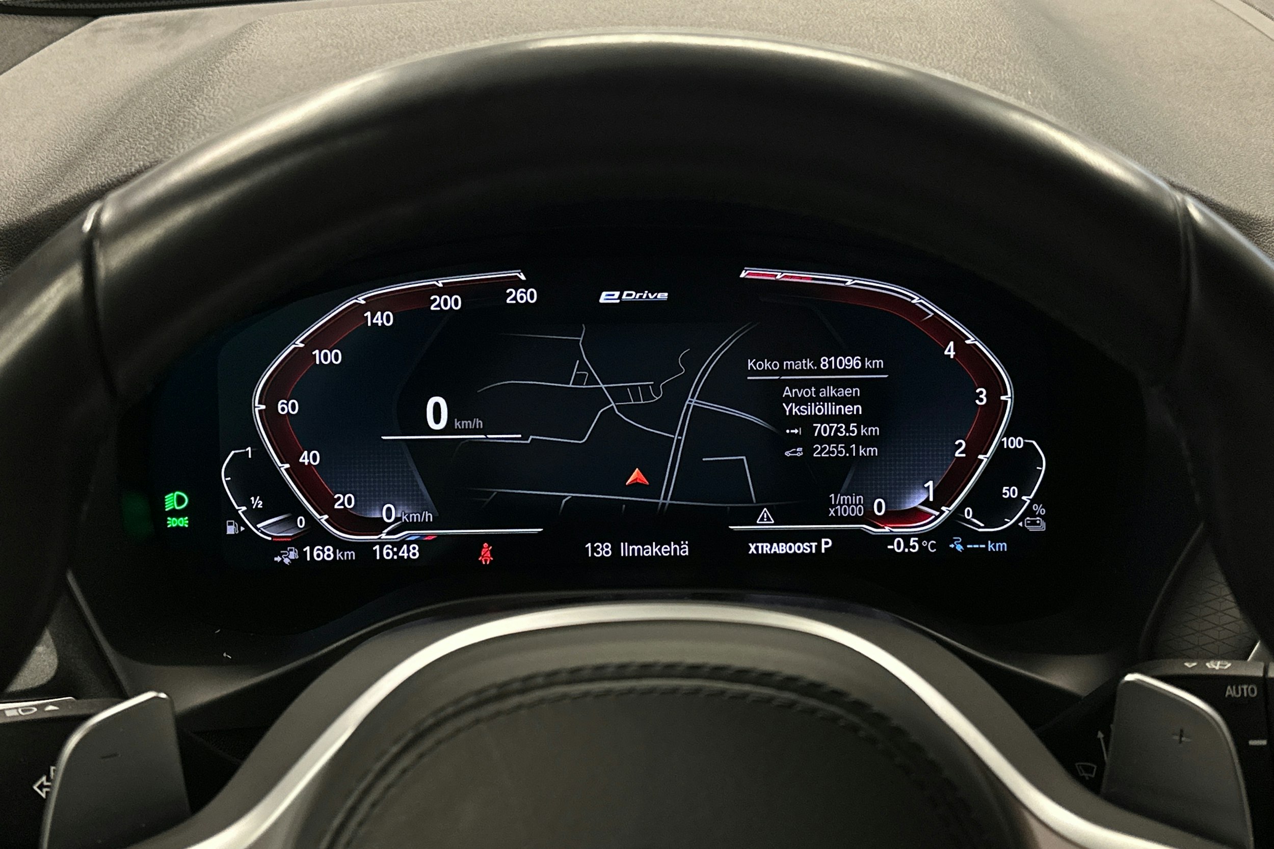 musta BMW X3 2022 kuva 17.