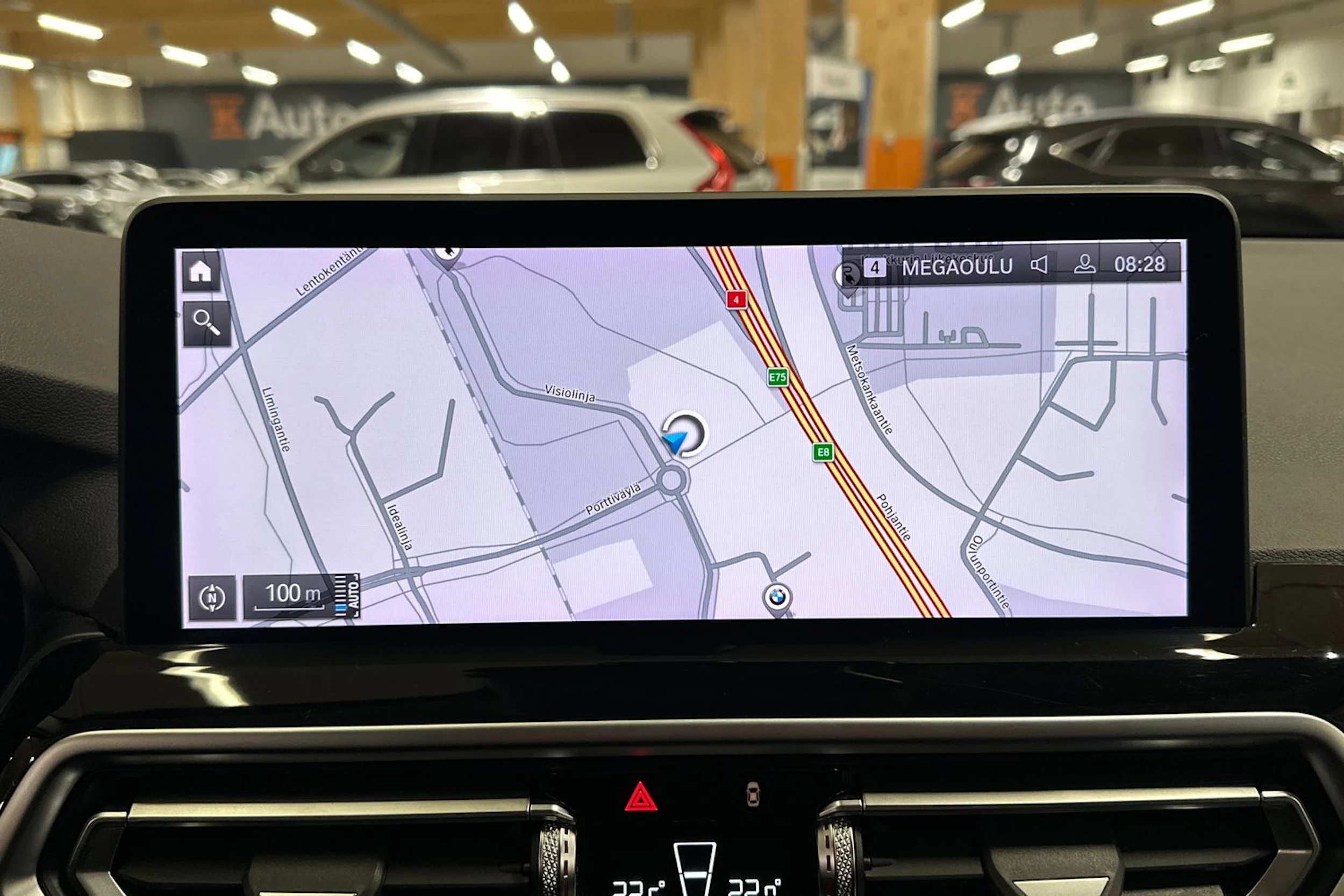 met. valkoinen BMW X3 2022 kuva 14.