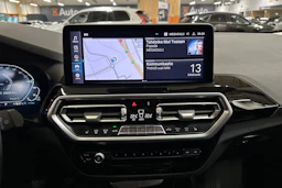 met. valkoinen BMW X3 2022 kuva 16.