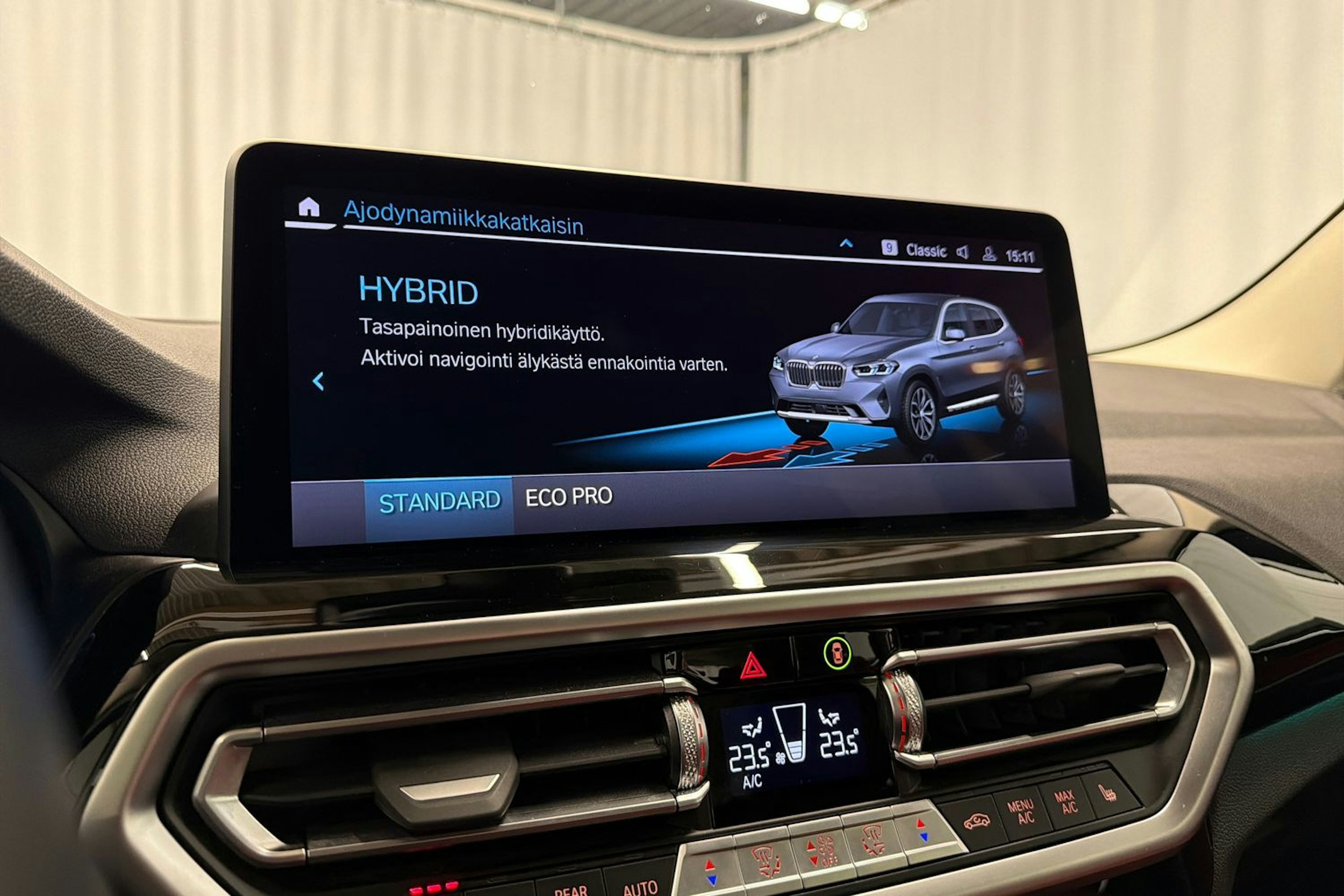 harmaa BMW X3 2022 kuva 28.