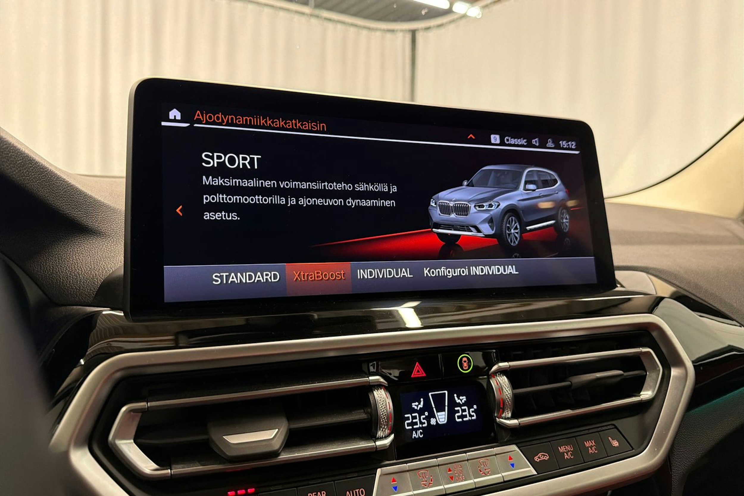 harmaa BMW X3 2022 kuva 29.