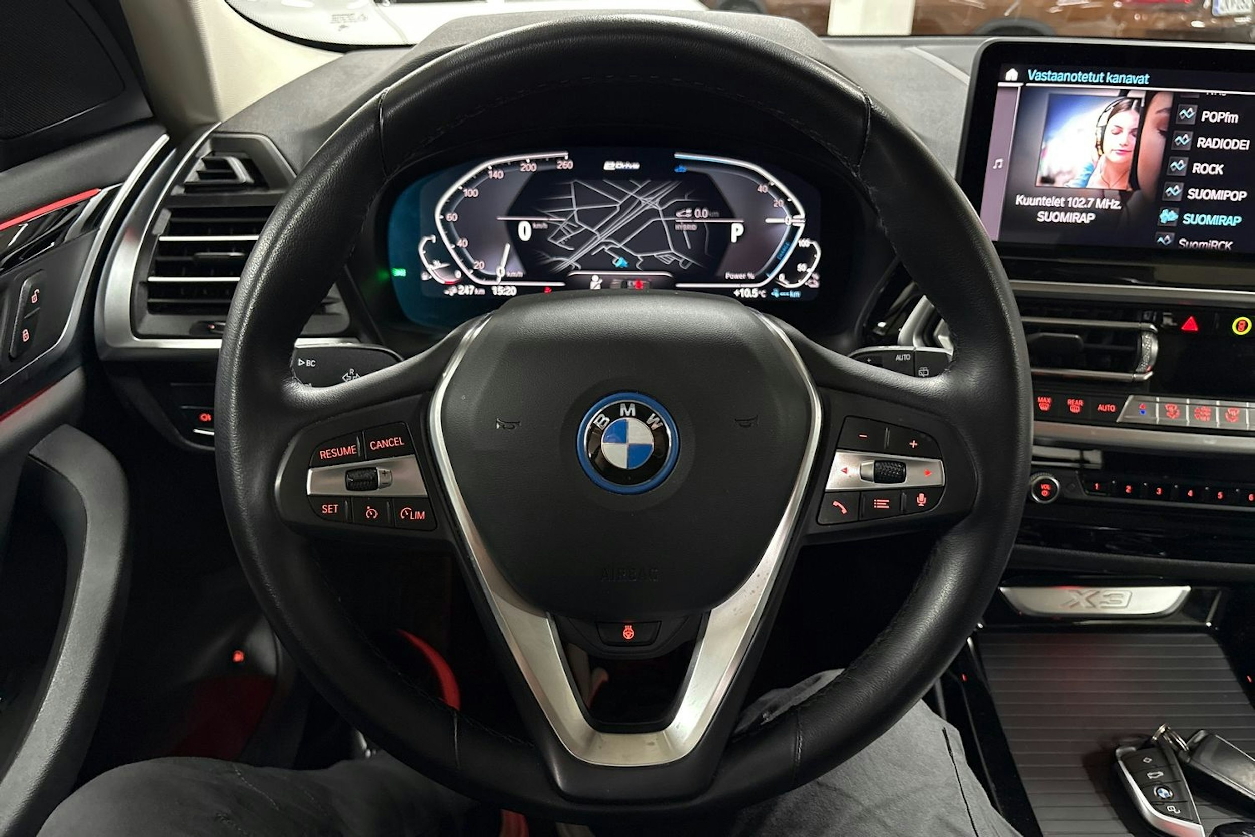 Valkoinen BMW X3 2022 kuva 14.