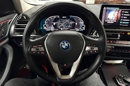 Valkoinen BMW X3 2022 kuva 14.