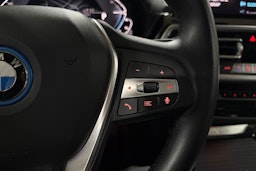 Valkoinen BMW X3 2022 kuva 17.