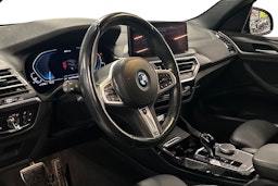 musta BMW X3 2022 kuva 3.