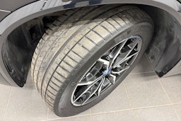 musta BMW X3 2022 kuva 13.