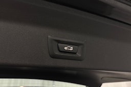 musta BMW X3 2022 kuva 17.