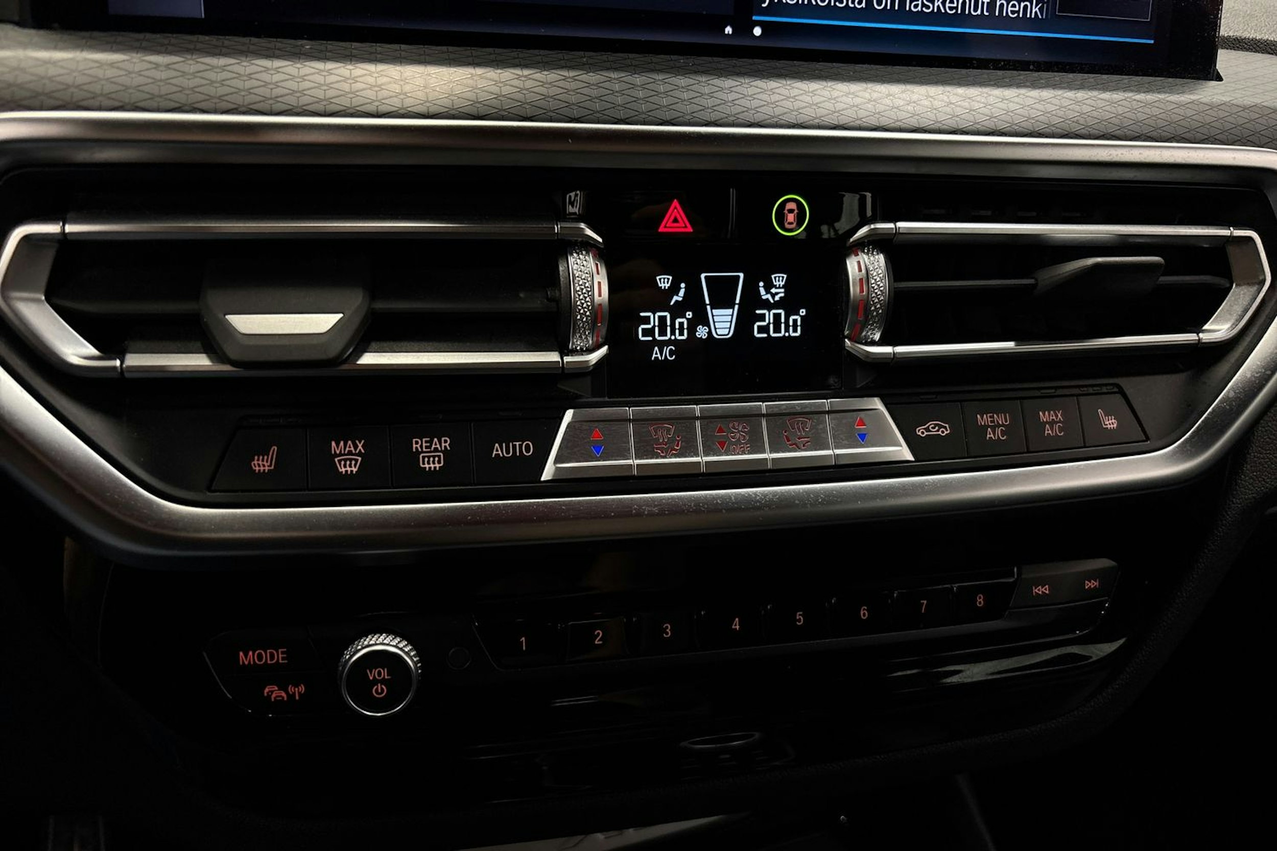 musta BMW X3 2022 kuva 30.