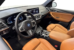 valkoinen BMW X3 2022 kuva 7.