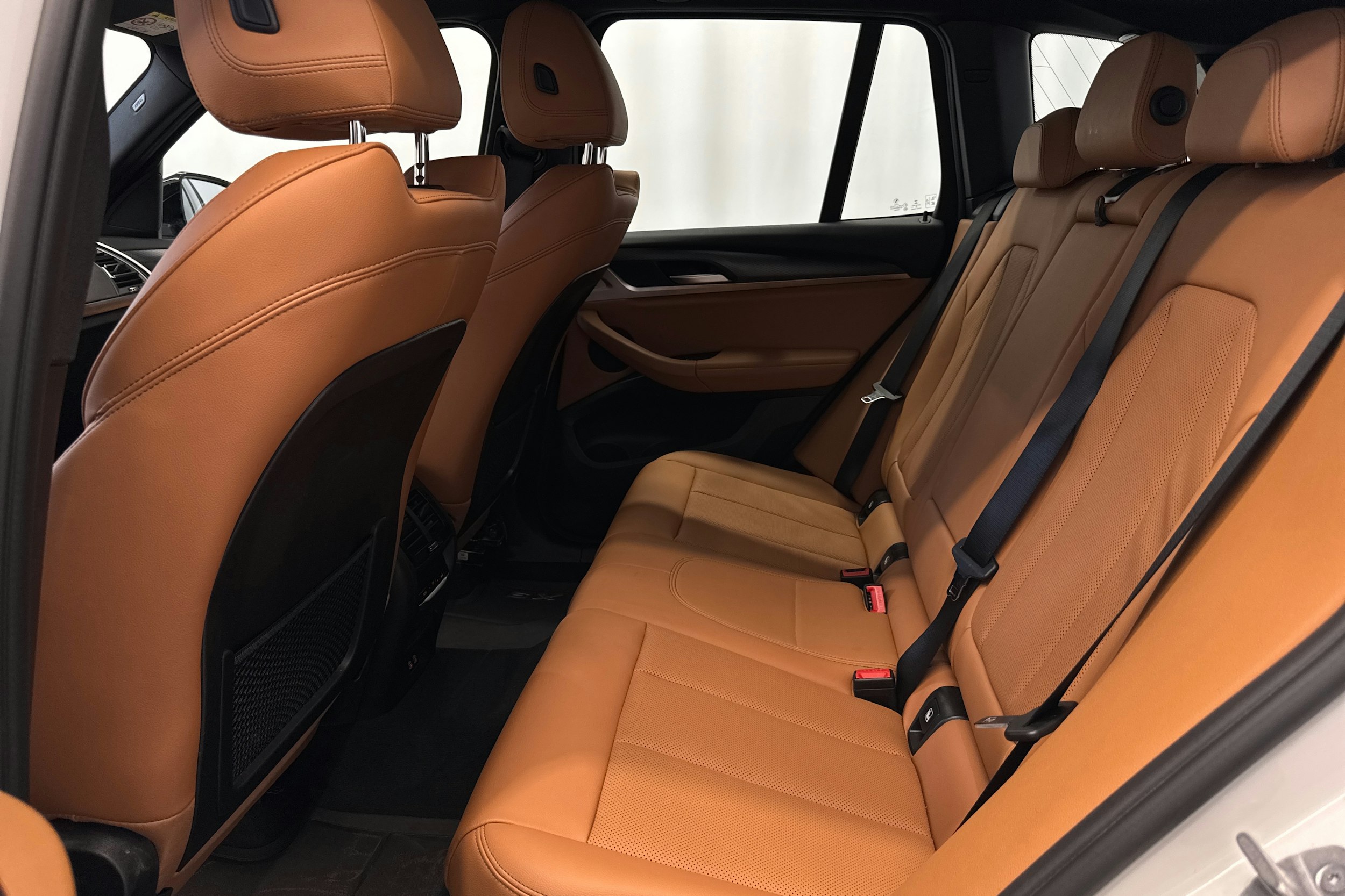valkoinen BMW X3 2022 kuva 15.