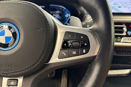 valkoinen BMW X3 2022 kuva 18.