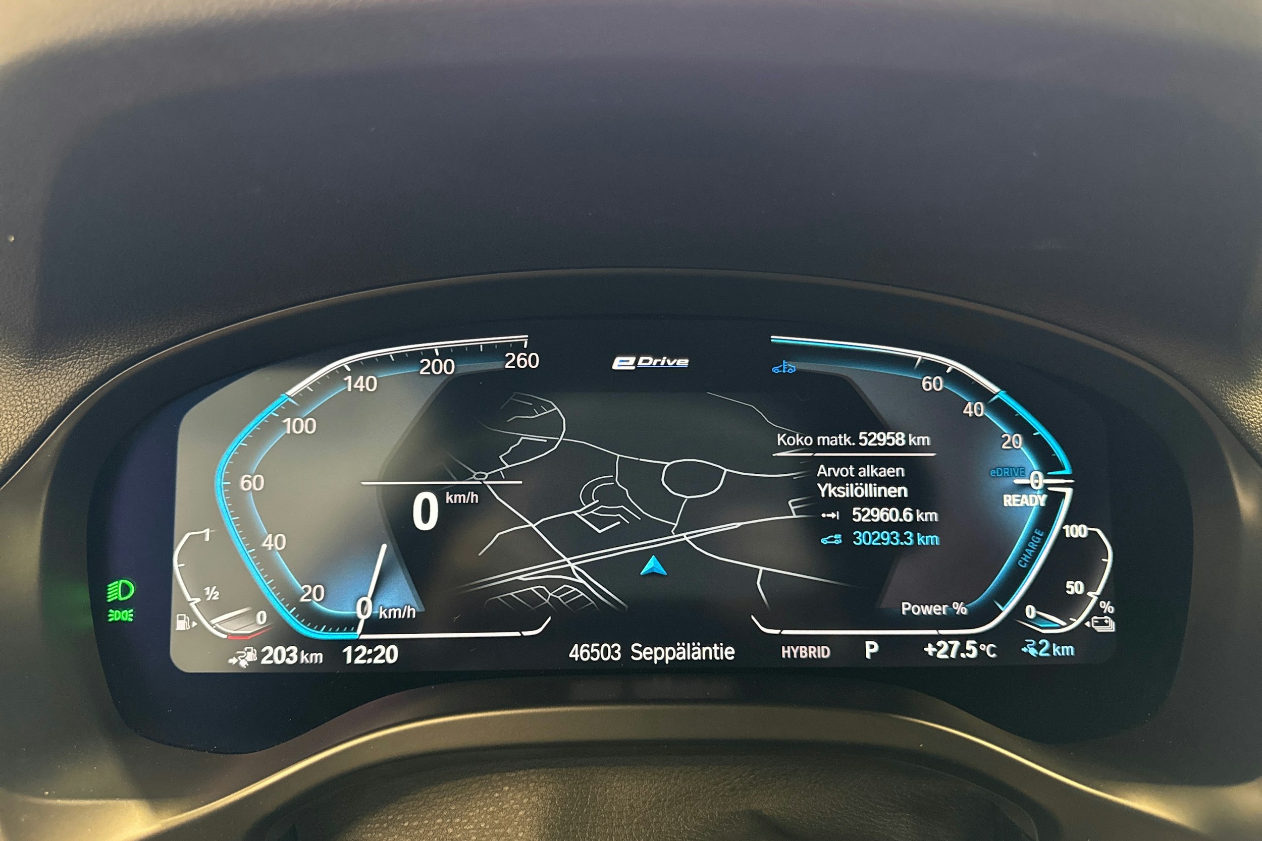 valkoinen BMW X3 2022 kuva 19.