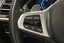 valkoinen BMW X3 2023 kuva 19.
