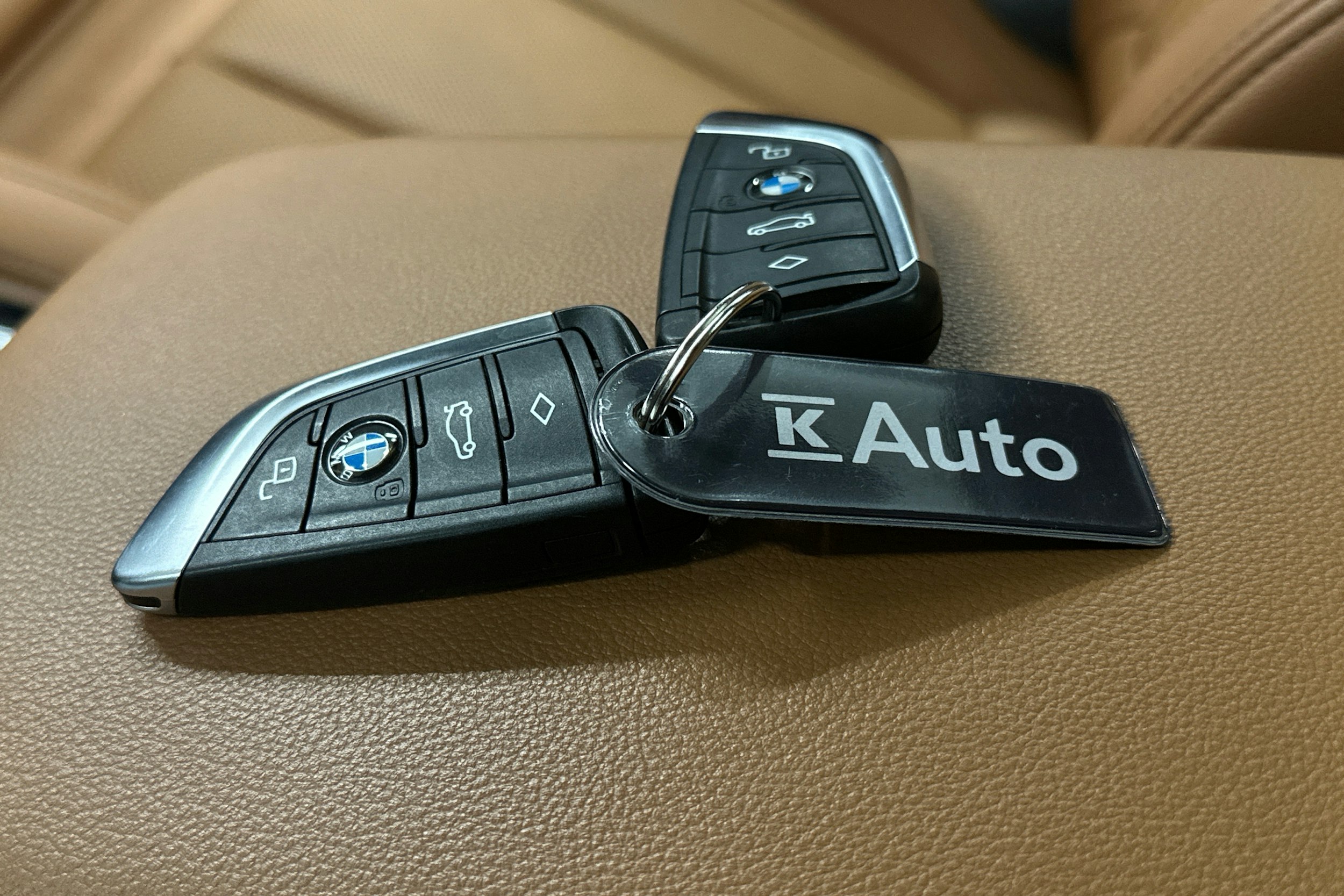 valkoinen BMW X3 2023 kuva 33.