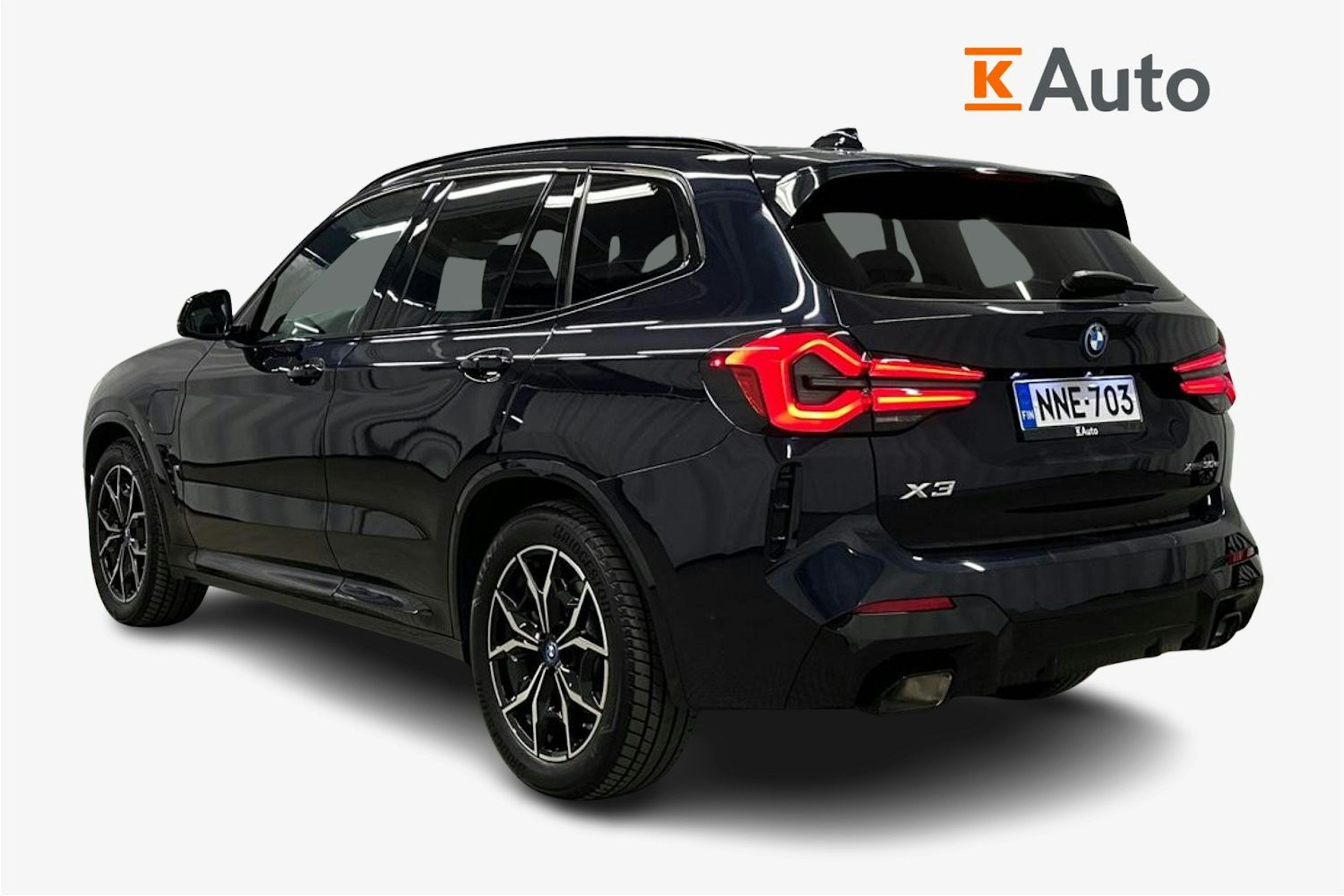 musta BMW X3 2023 kuva 2.