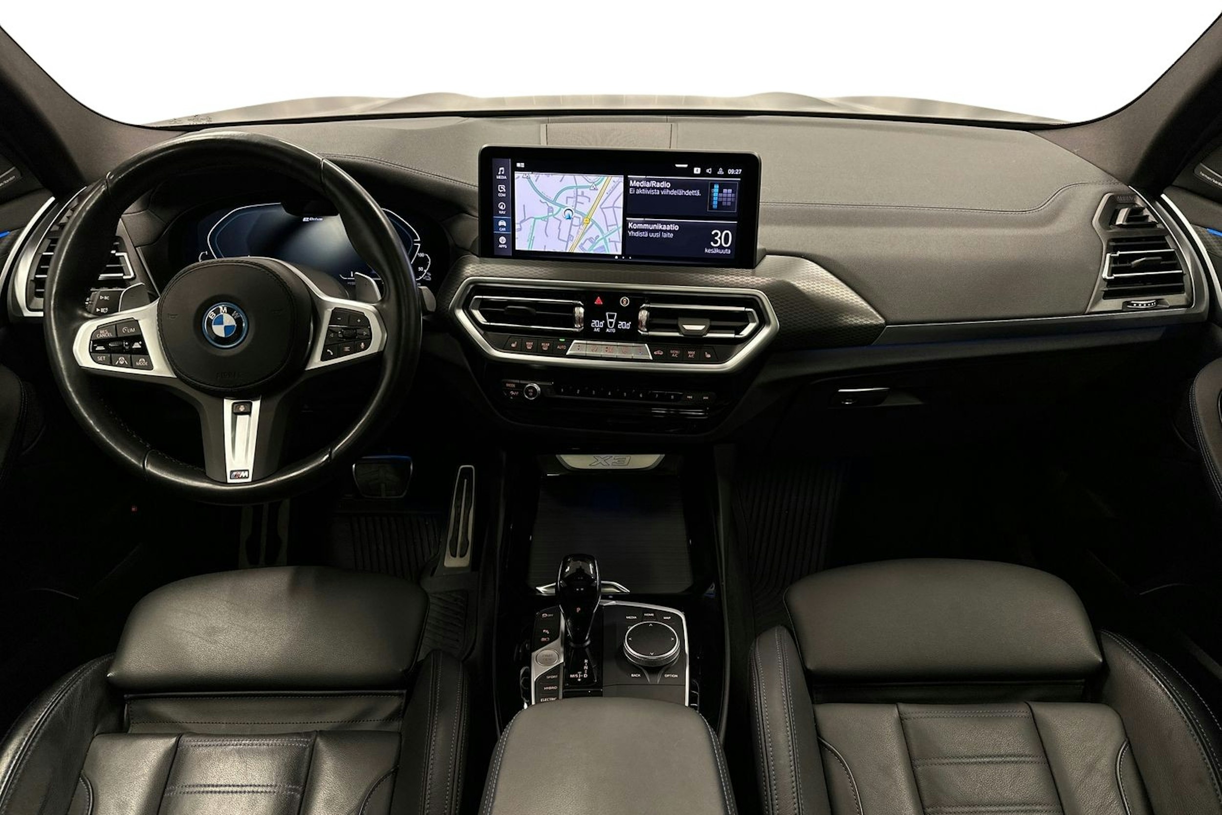 musta BMW X3 2023 kuva 9.