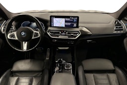 musta BMW X3 2023 kuva 9.