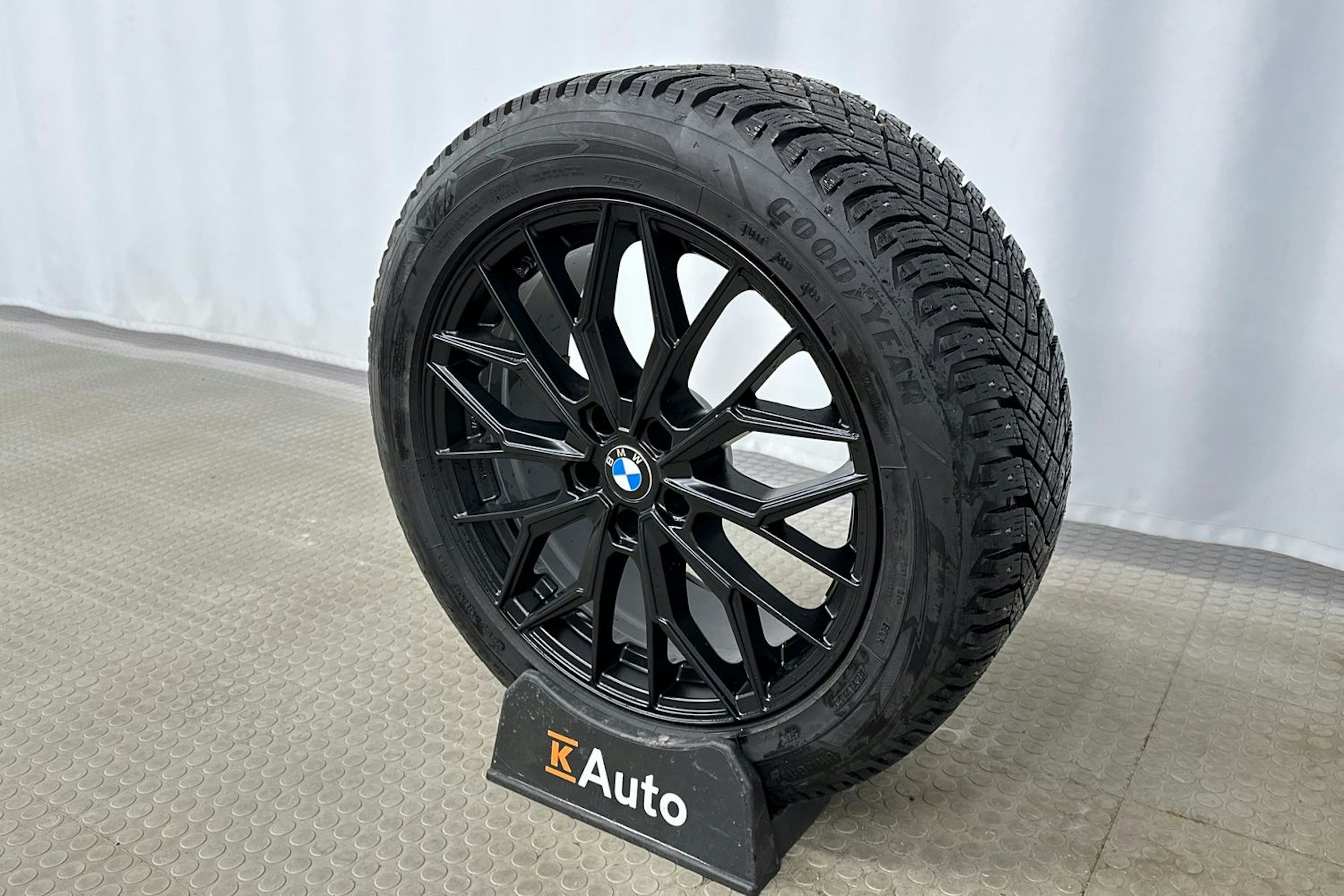 musta BMW X3 2023 kuva 13.