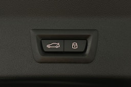 musta BMW X3 2023 kuva 15.