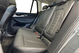 harmaa BMW X3 2023 kuva 10.